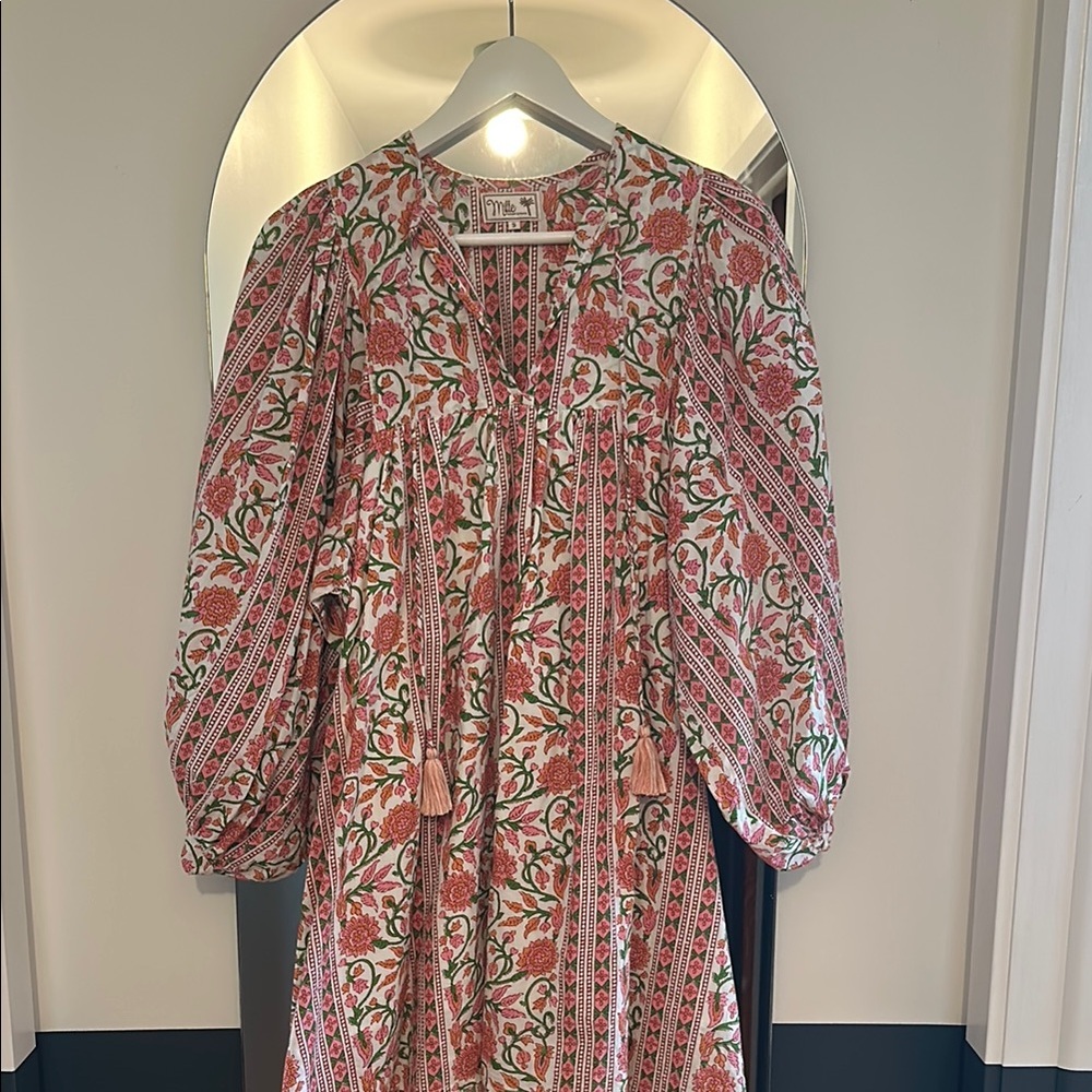 Mille Daisy dress size small